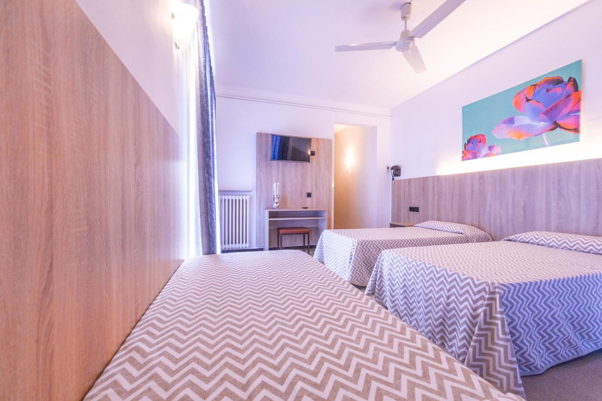 Hotel Bell Aire L'Estartit Esterno foto